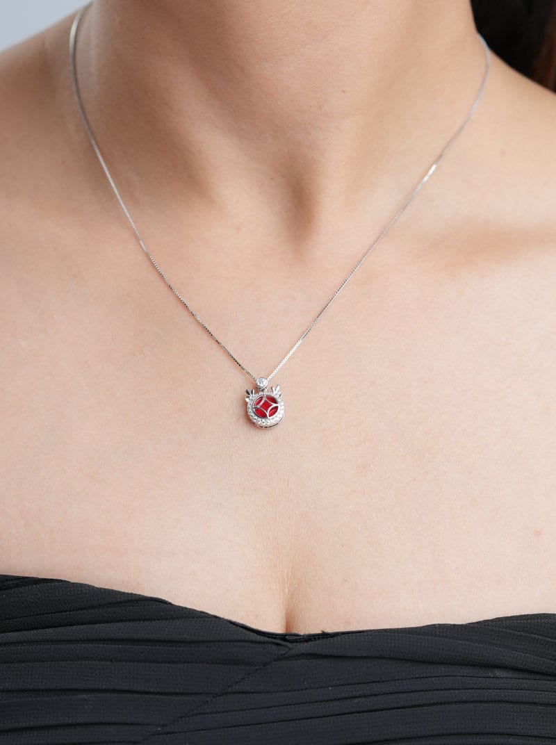 Round Pendant Chain