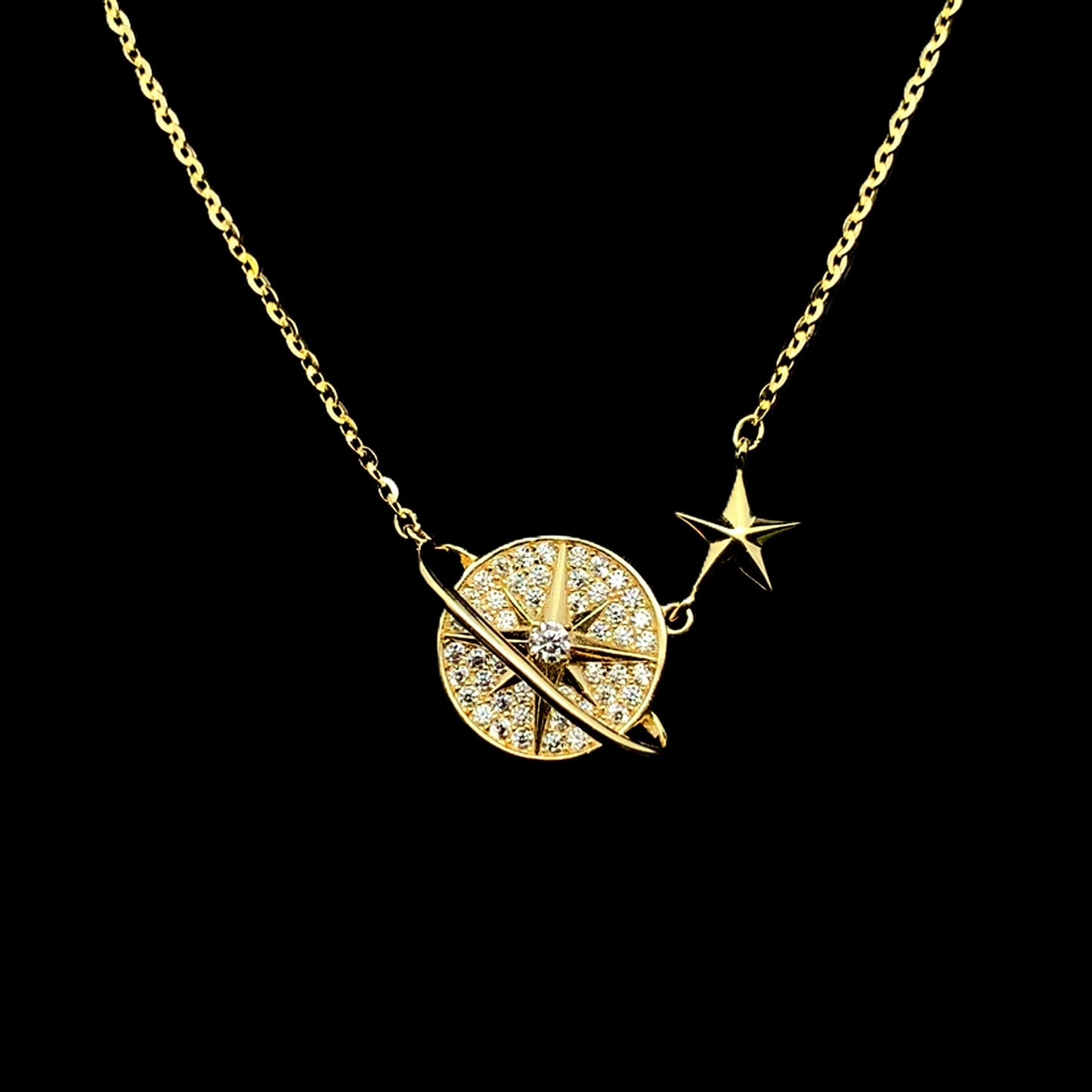 Saturn North Star Pendant Chain Gold