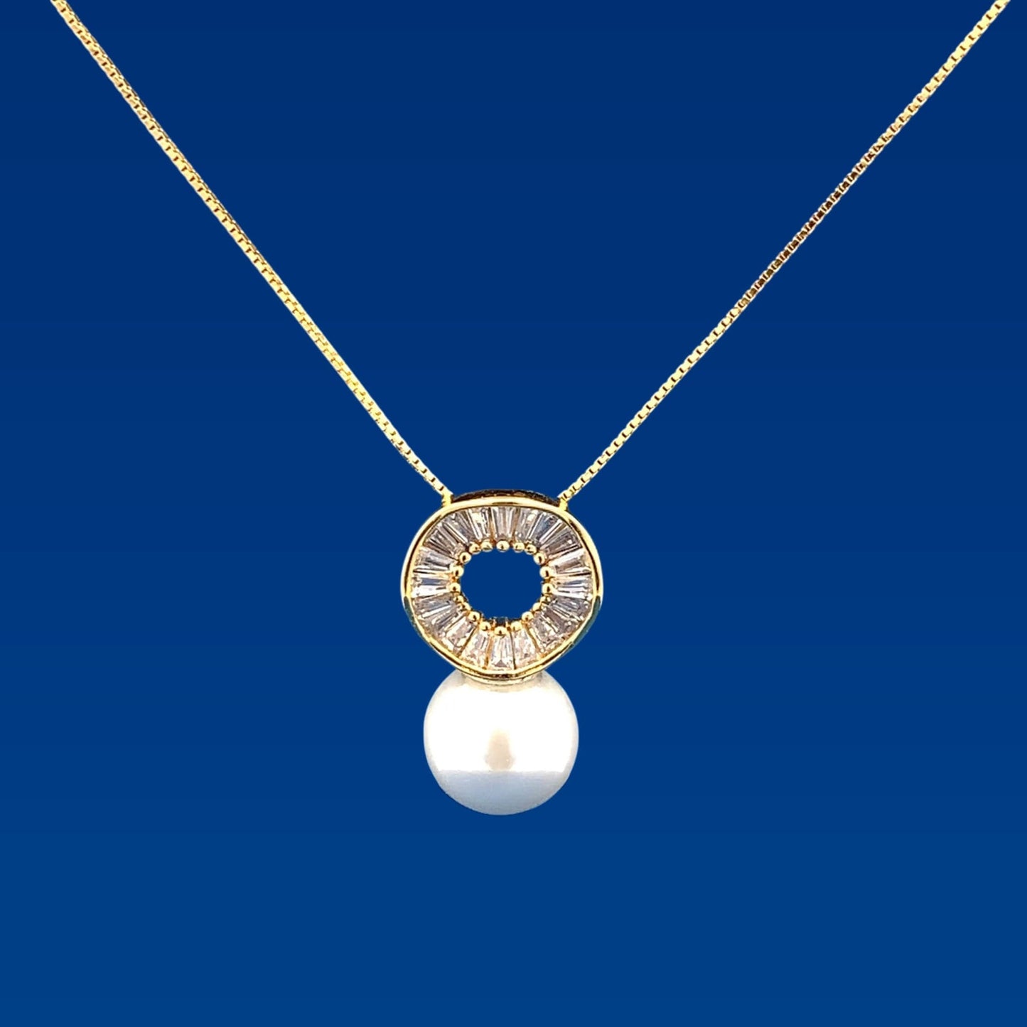 Pearl Pendant Chain Gold