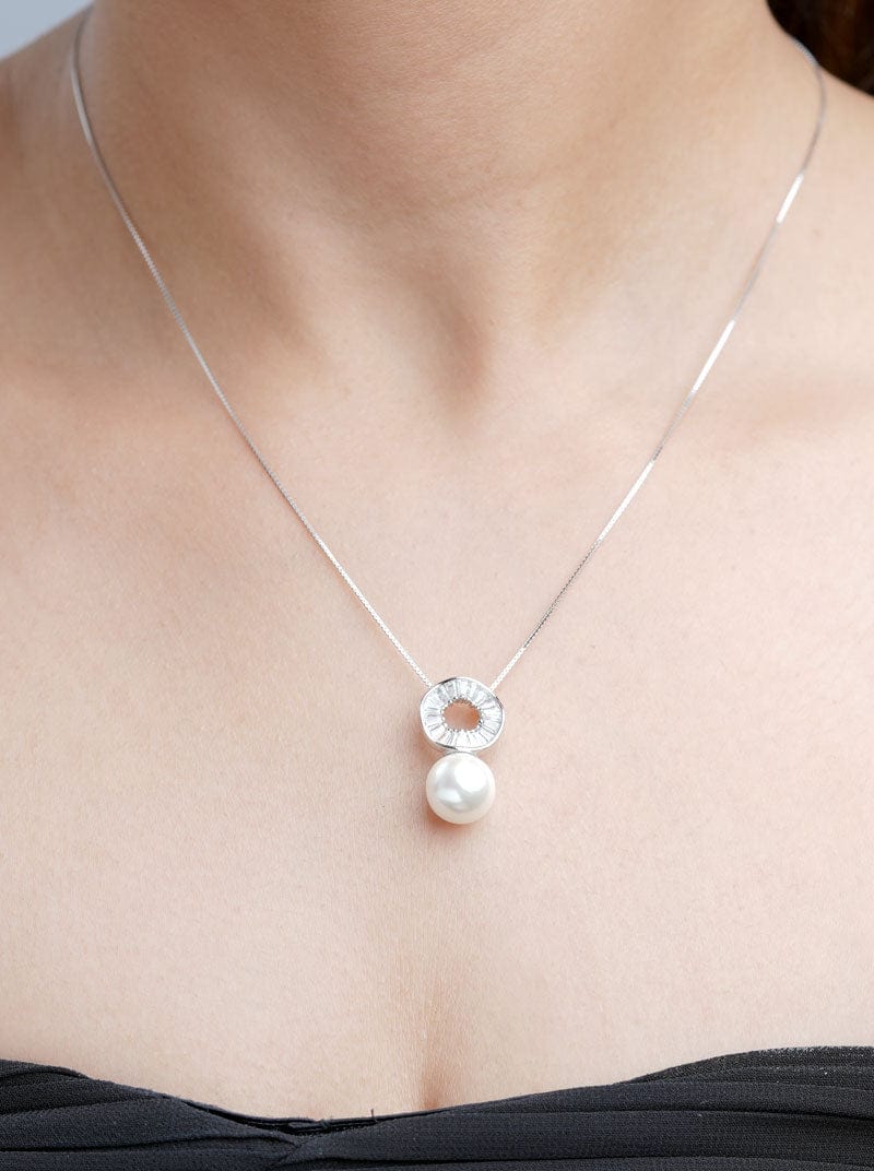 Pearl Pendant Chain