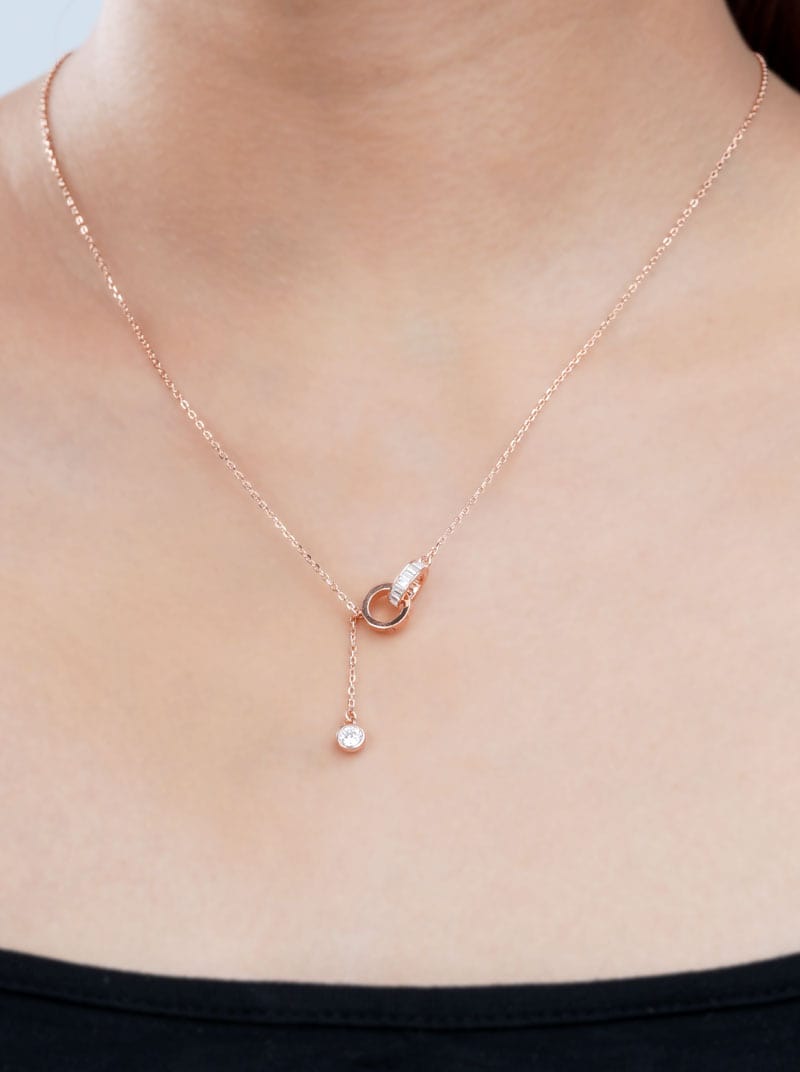 Baguette Interlocking circle Pendant Chain