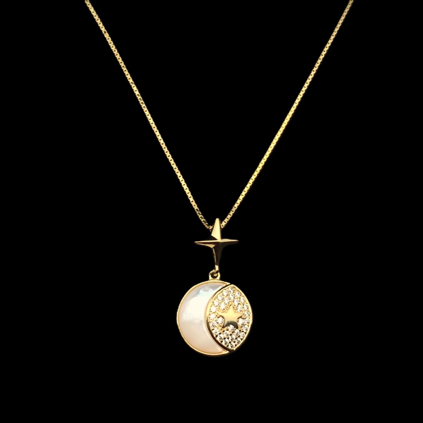 Moonlit Star Pendant Chain Gold
