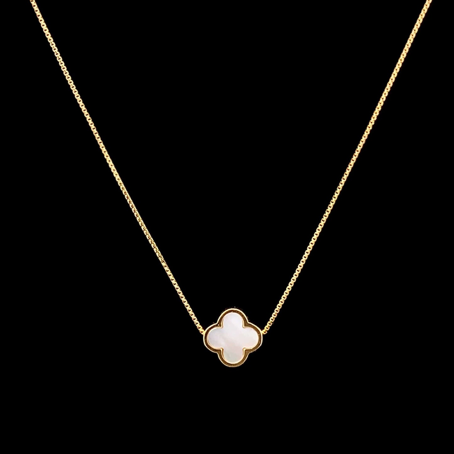 Four Leaf Clover Pendant Chain Gold