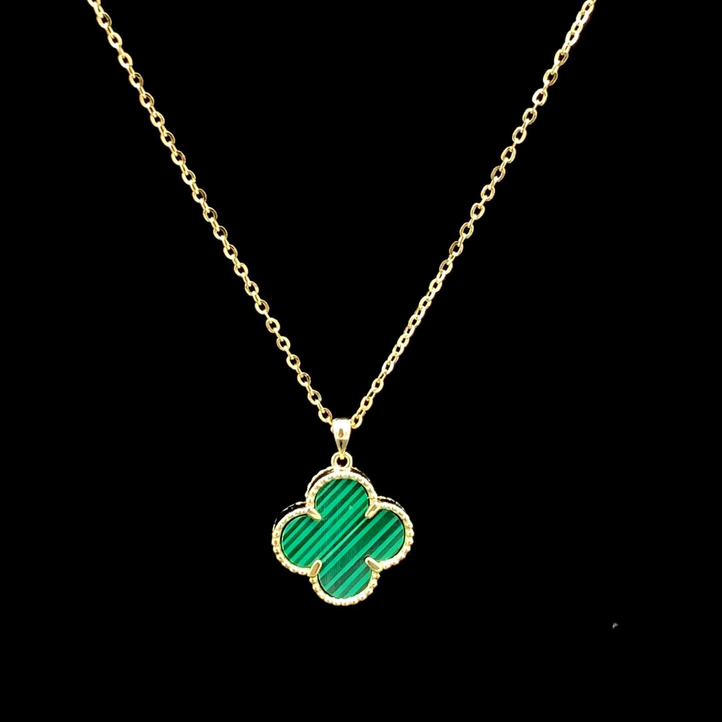 Malachite Clover Pendant Chain Gold
