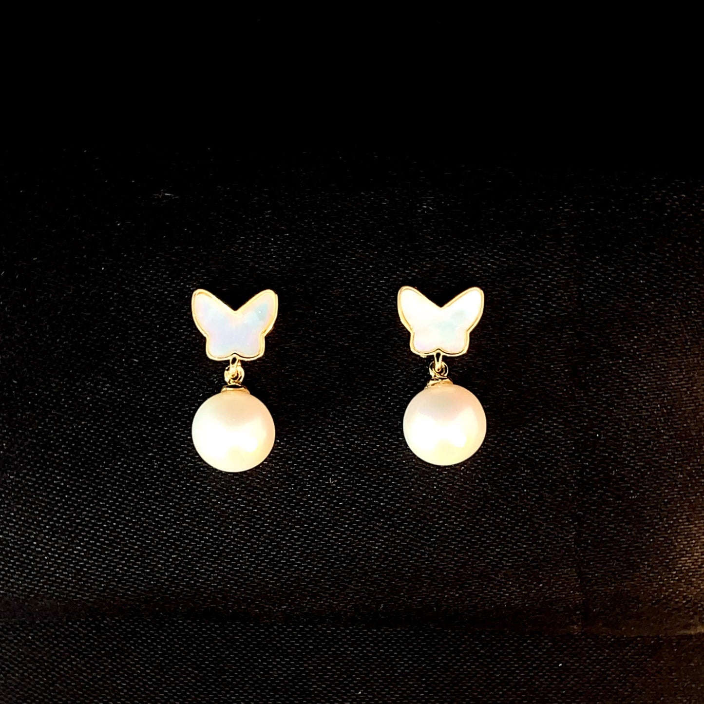 Flutterby Drop Earrings Gold