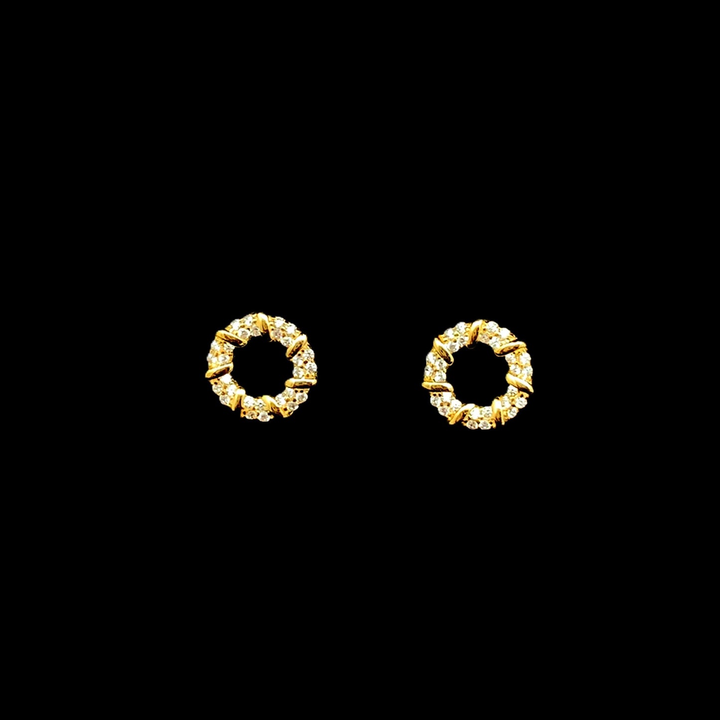 Classic Circle Stud Earrings Gold