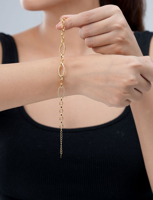 Triplet Oval Link Chain Bracelet Gold