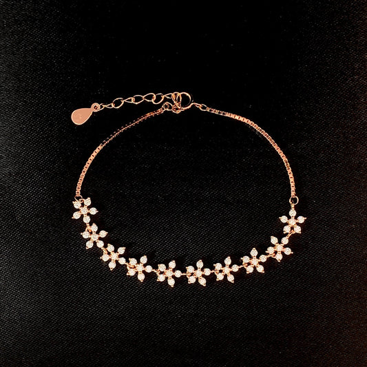 Radiant Bloom Bracelet Rose Gold