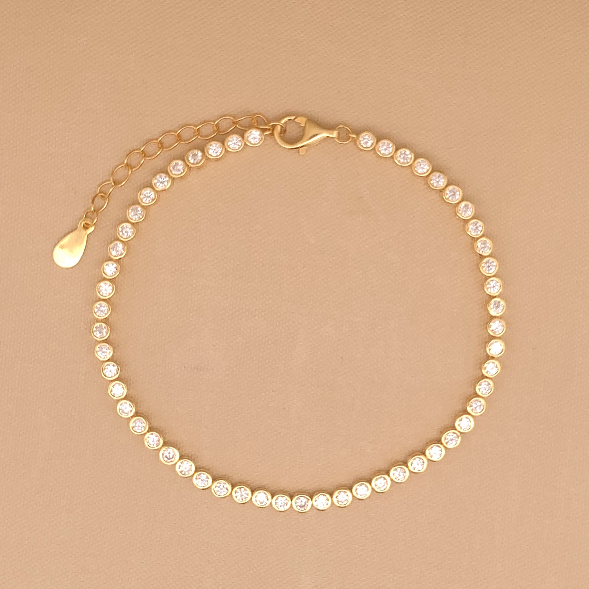 Dazzling Tennis Bracelet Gold