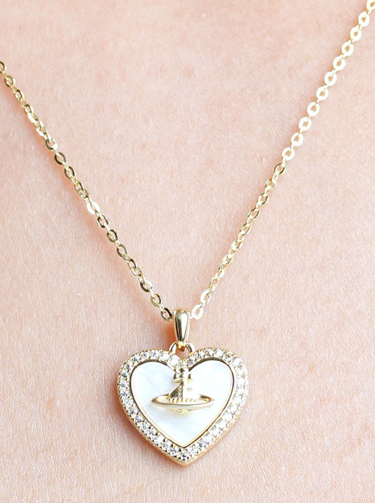 Petra Heart Pendant Chain Gold