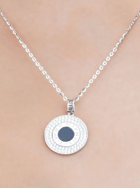 Roman Legacy Pendant Chain Silver