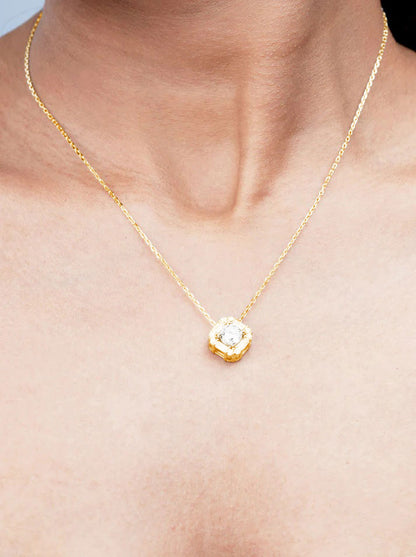 Yellow Diamond Pendant Chain Gold