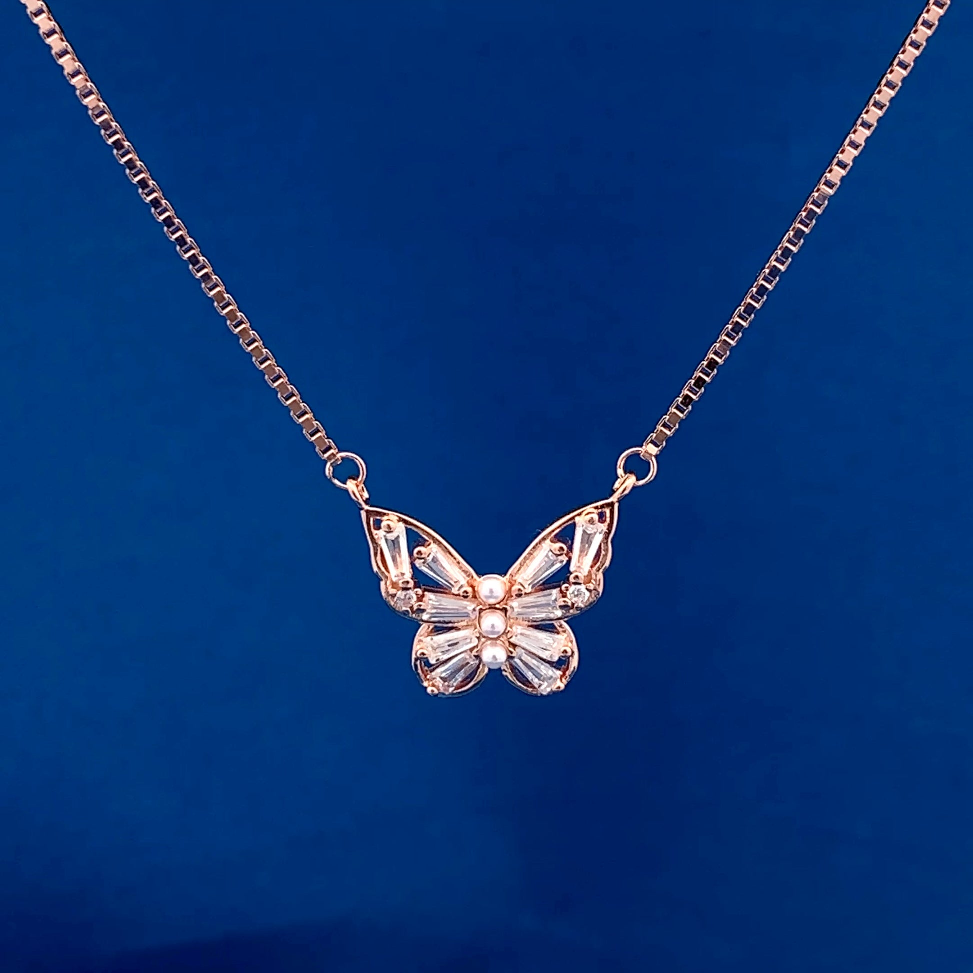 Butterfly Dream Pendant Chain Rose Gold