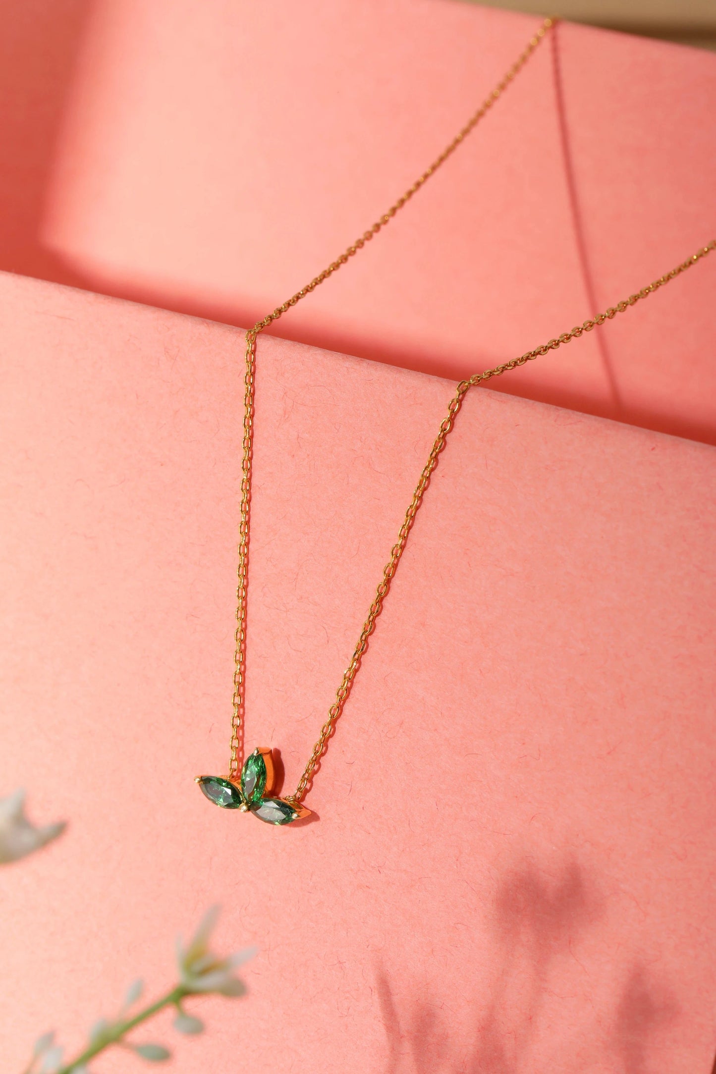 Lush Light Pendant Chain (Pure Silver) - Gold