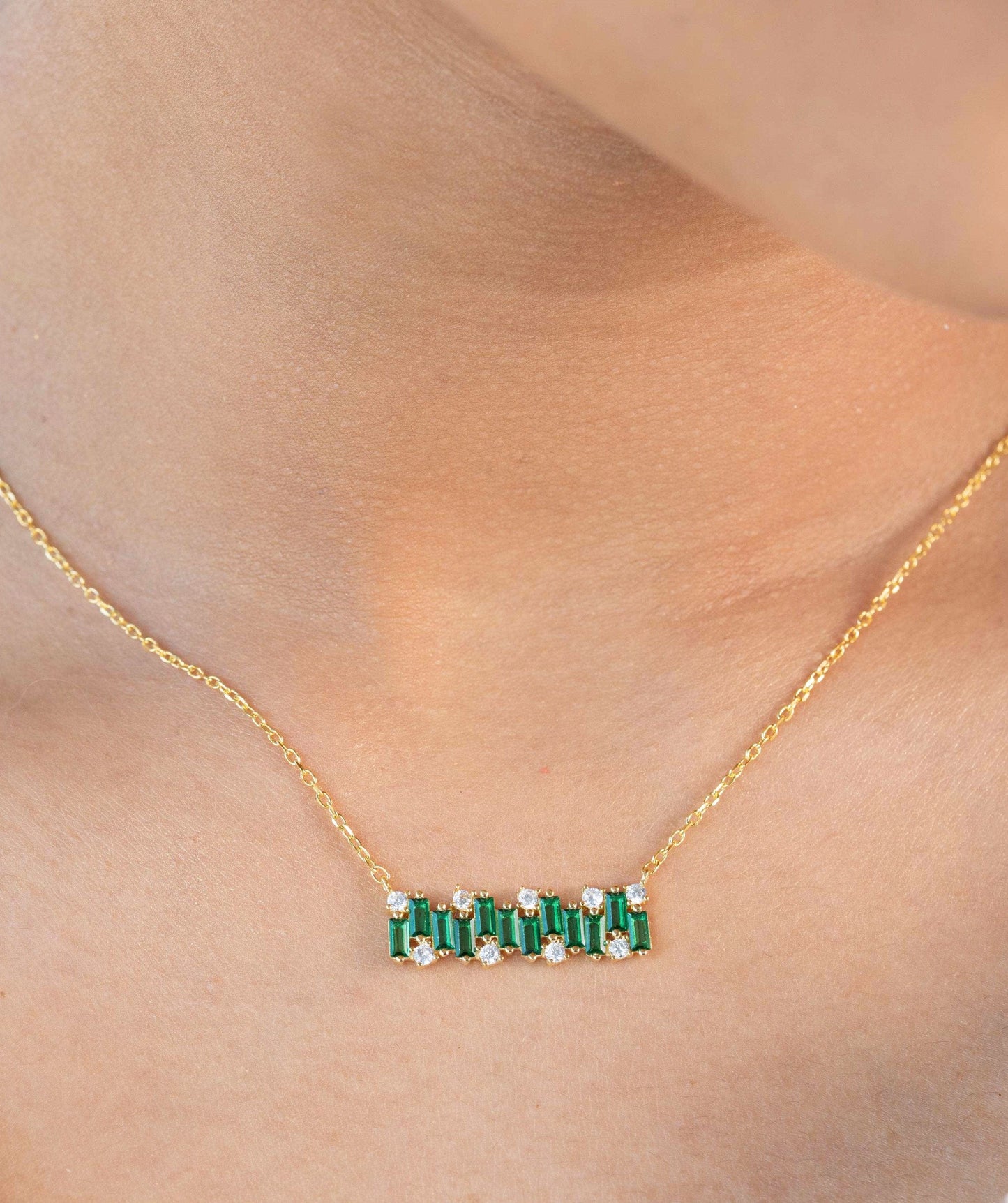 Green Baguette Bar Pendant Chain (Pure Silver) - Gold