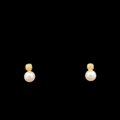 Pearl Bliss Drop Earrings Gold