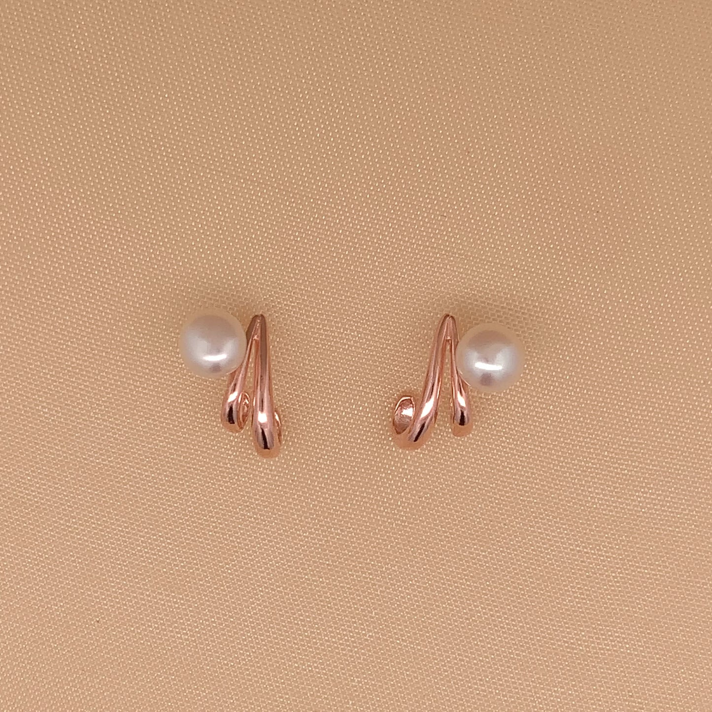 Twirl Pearl Stud Earrings Rose Gold