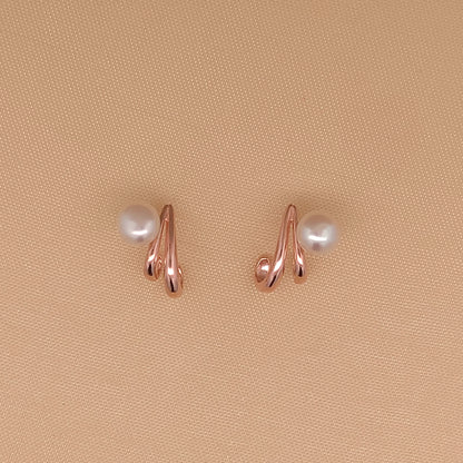 Twirl Pearl Stud Earrings Rose Gold