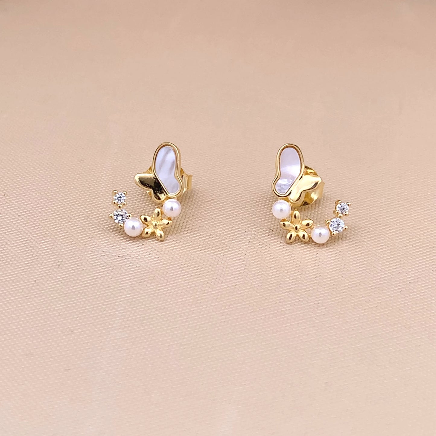 Butterfly Arc Stud Earrings Gold