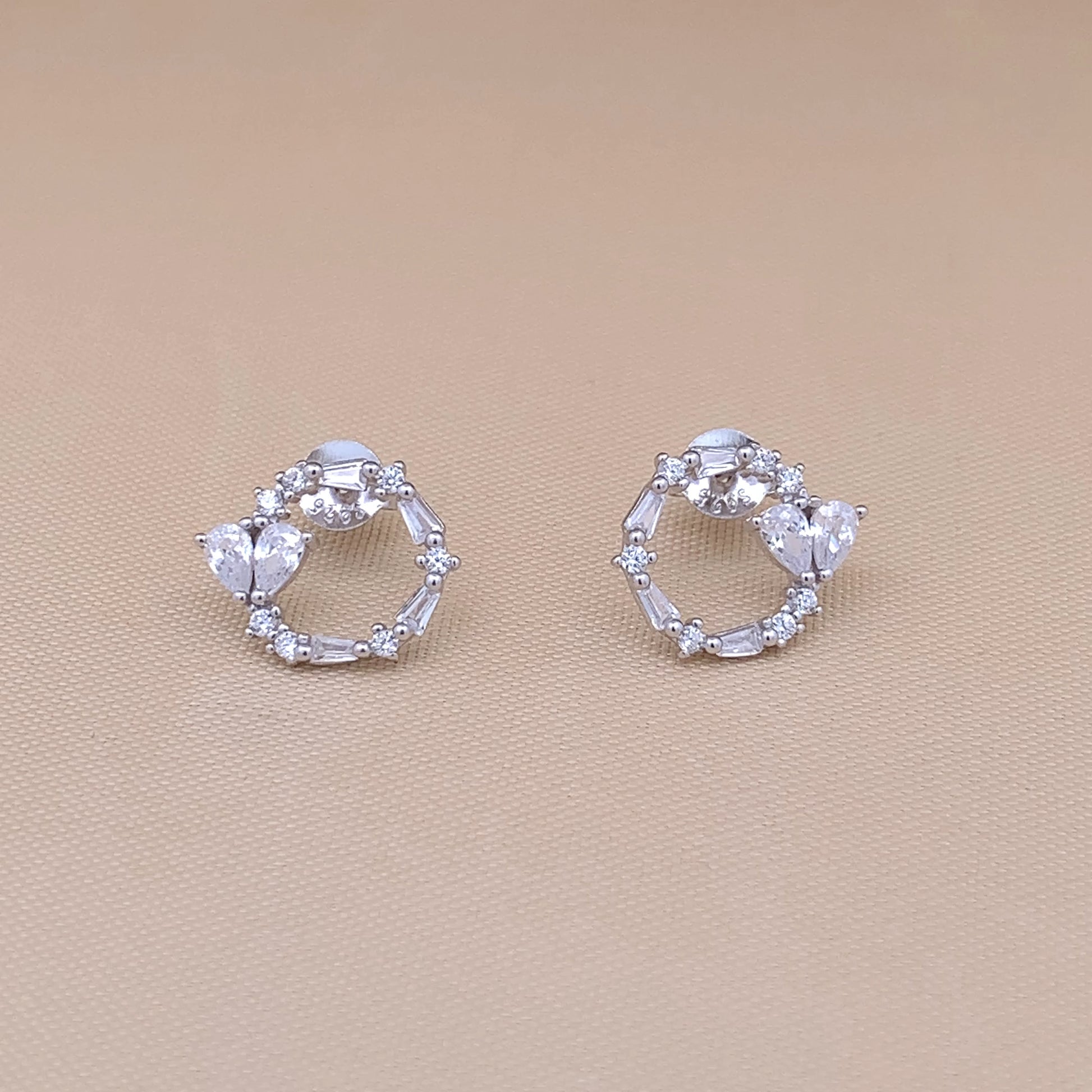 Circle of Love Stud Earrings Silver