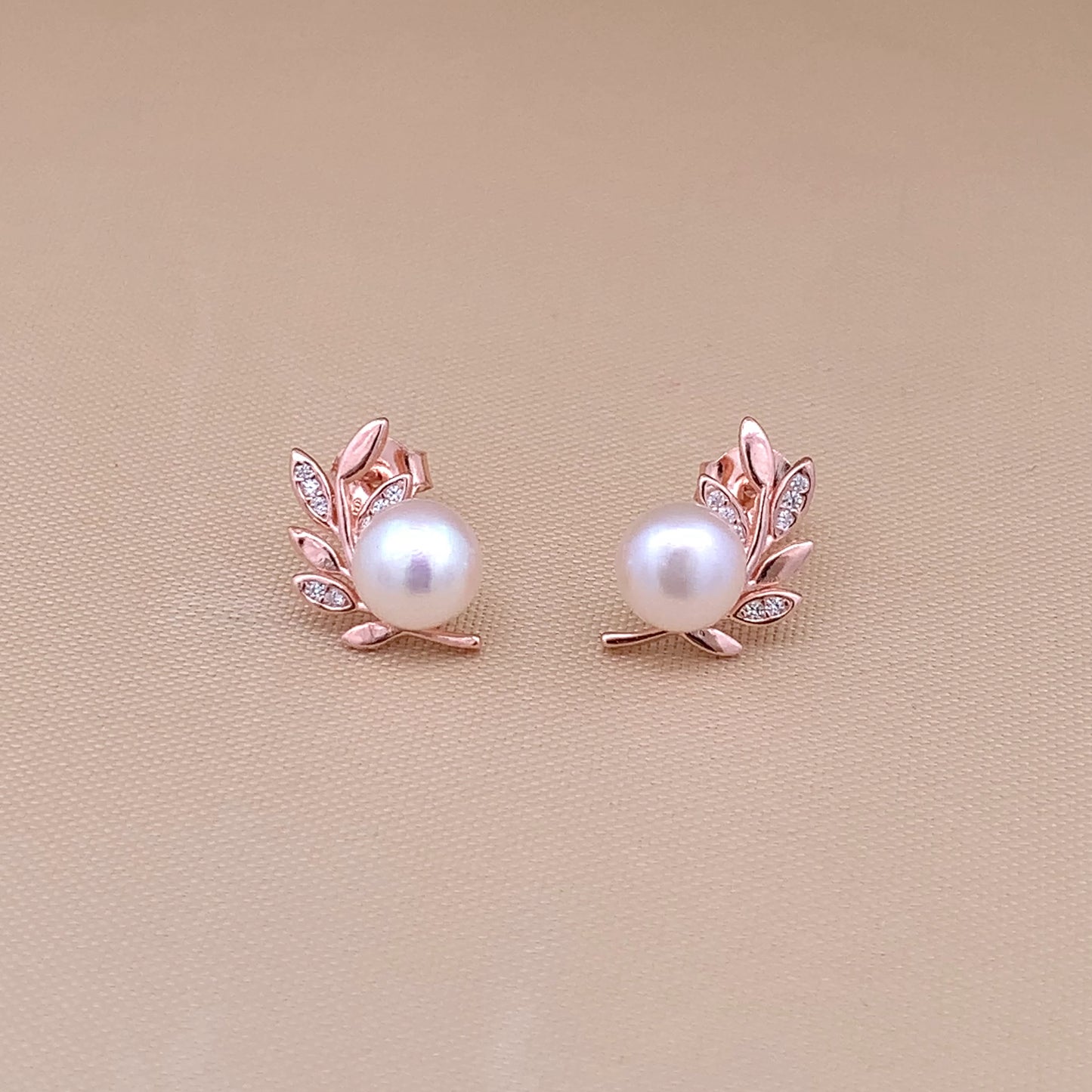 Leafy Pearl Stud Earrings Rose Gold