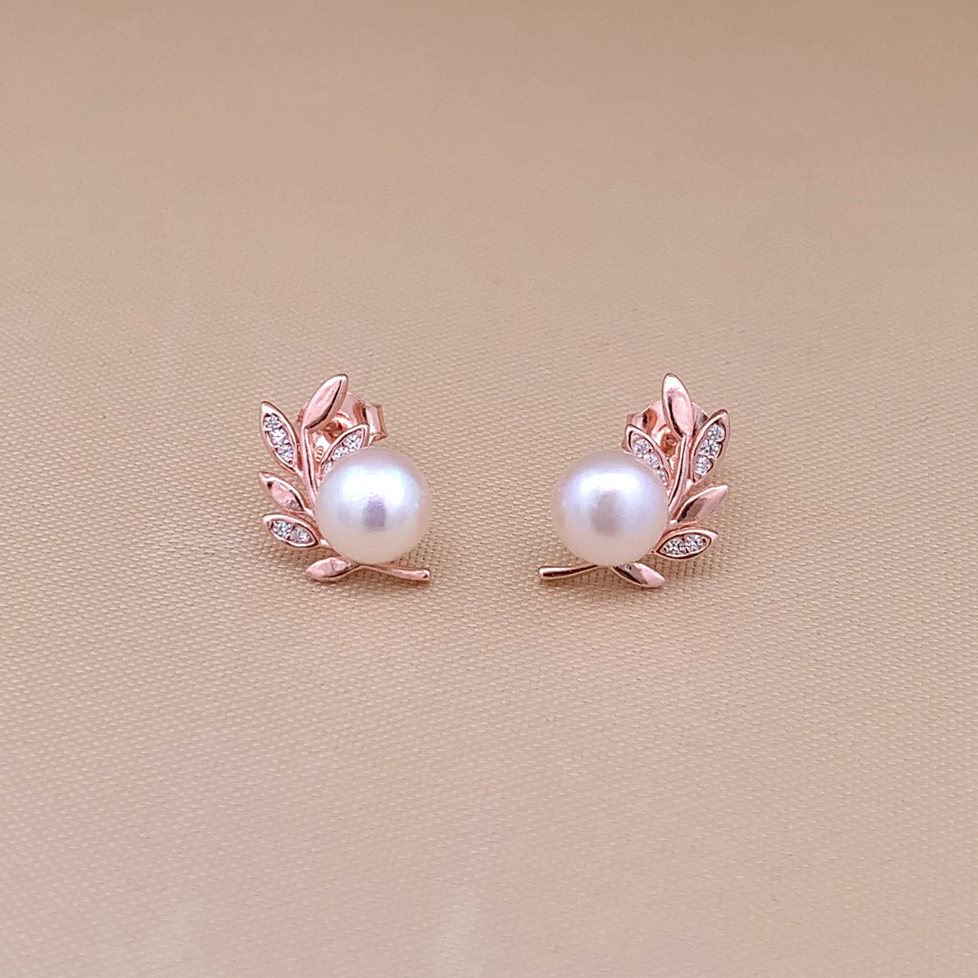 Leafy Pearl Stud Earrings Rose Gold