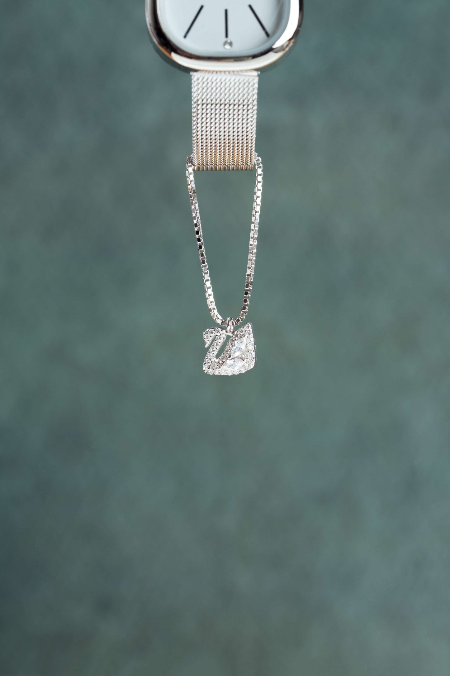 Dazzling Swan Watch Charm (Pure Silver) - Silver