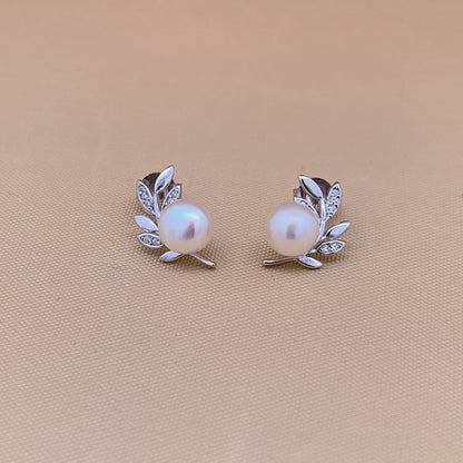 Leafy Pearl Stud Earrings